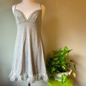 VS Angels Soft Lace Trim Babydoll Lingerie Slip Valentine’s! Medium Grey